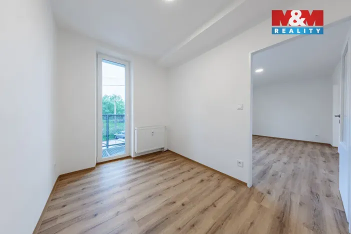 Prodej bytu 3+1, Nová Ves, 55 m2
