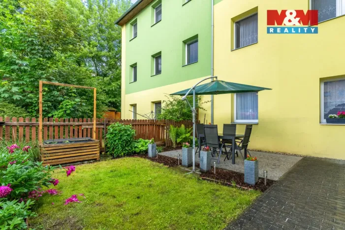 Prodej bytu 3+kk, Milovice - Mladá, Rakouská, 93 m2