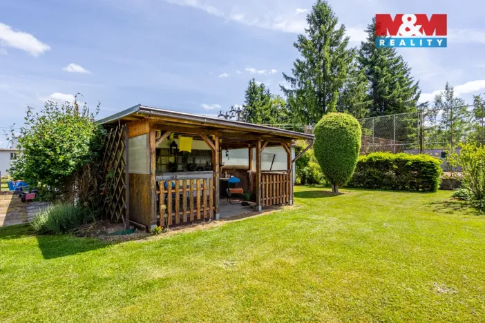 Prodej rodinného domu, Krásná Lípa - Zahrady, 200 m2