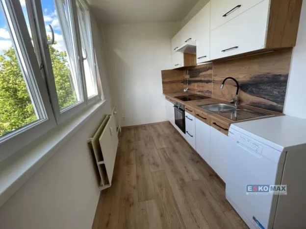 Pronájem bytu 3+1, Břeclav - Charvátská Nová Ves, Na Valtické, 70 m2