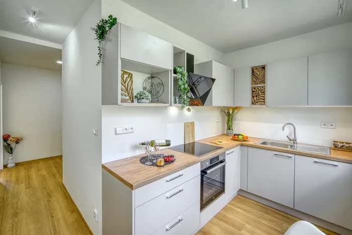 Pronájem bytu 2+1, Trutnov - Horní Staré Město, Pomněnková, 55 m2