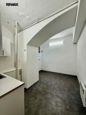 Pronájem skladu, Plzeň, Zikmunda Wintra, 520 m2