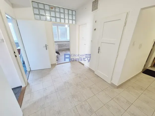 Prodej bytu 3+kk, Hradec Králové, Břetislavova, 70 m2