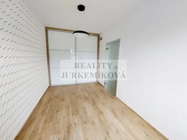 Pronájem bytu 2+kk, České Budějovice, U Lučního jezu, 46 m2