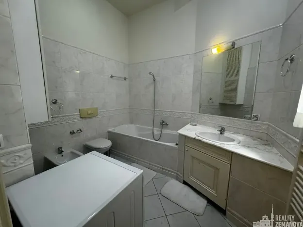 Pronájem bytu 4+kk, Praha - Nové Město, Truhlářská, 122 m2