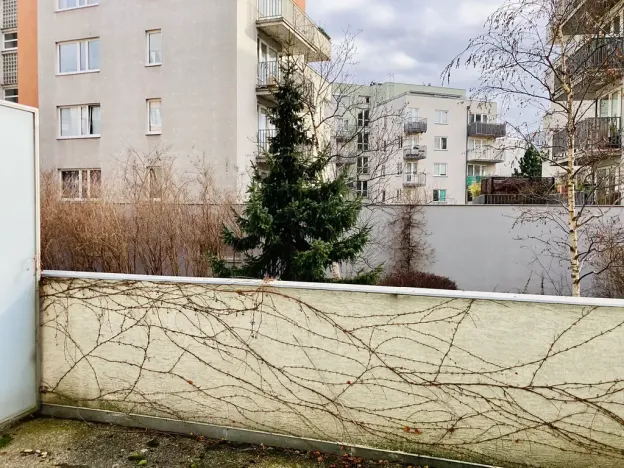 Pronájem bytu 1+kk, Praha, Počernická, 35 m2