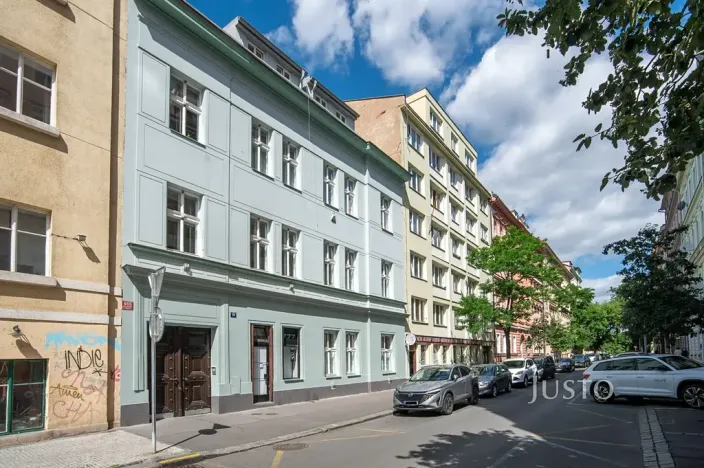 Pronájem bytu 2+kk, Praha - Vinohrady, Americká, 46 m2