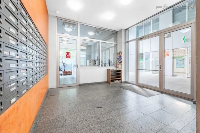 Pronájem bytu 2+kk, Praha - Stodůlky, Sluneční náměstí, 50 m2