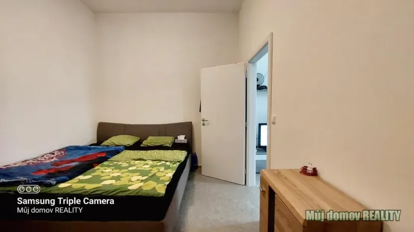 Pronájem bytu 2+kk, Praha - Kbely, Luštěnická, 48 m2