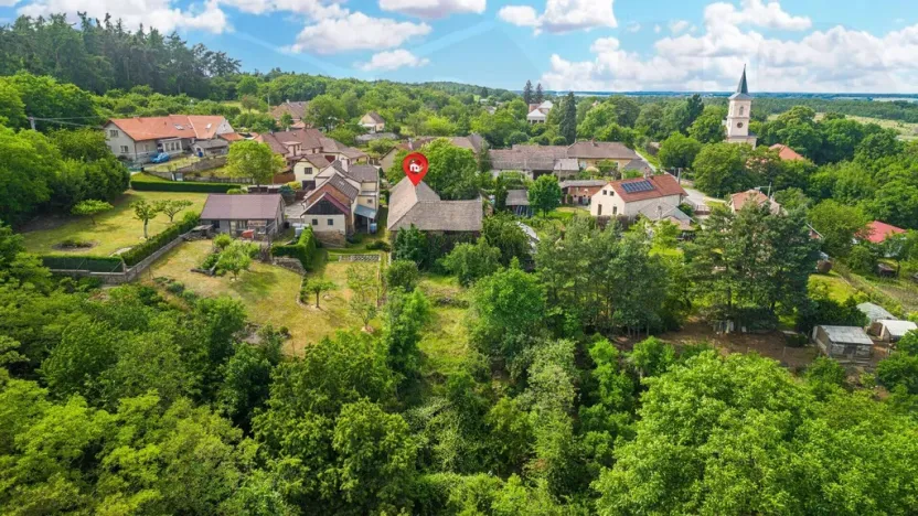 Prodej rodinného domu, Chvaletice, 309 m2