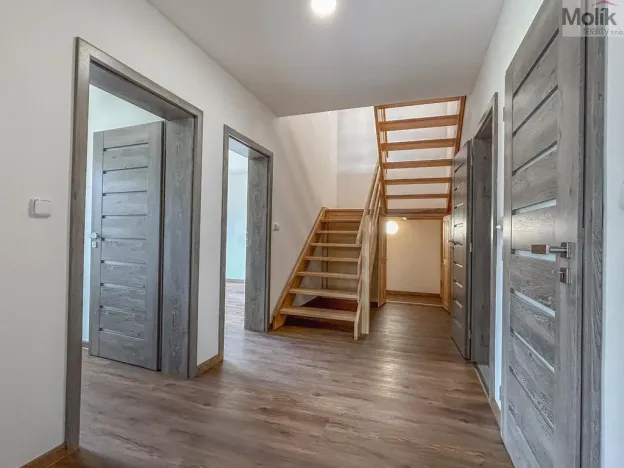 Pronájem rodinného domu, Dubí, Zahradní, 160 m2
