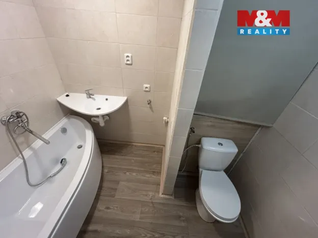 Pronájem bytu 3+1, Most, Albrechtická, 75 m2