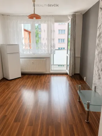 Prodej bytu 1+kk, České Budějovice - České Budějovice 2, Dlouhá, 27 m2