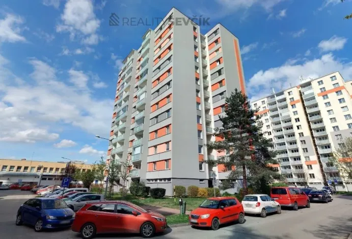 Prodej bytu 1+kk, České Budějovice - České Budějovice 2, Dlouhá, 27 m2