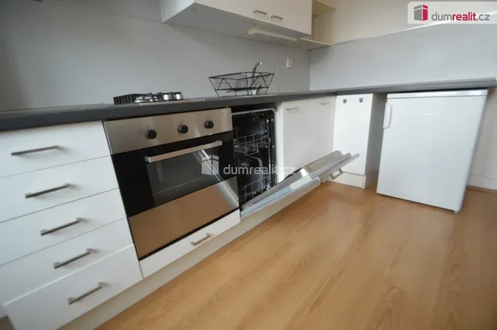 Prodej bytu 1+1, Praha - Strašnice, U hranic, 37 m2