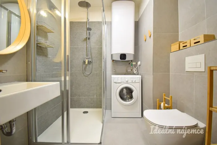 Pronájem bytu 1+kk, Brno - Zábrdovice, Přadlácká, 28 m2