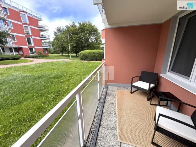 Pronájem bytu 2+kk, Praha - Jinonice, U kříže, 63 m2