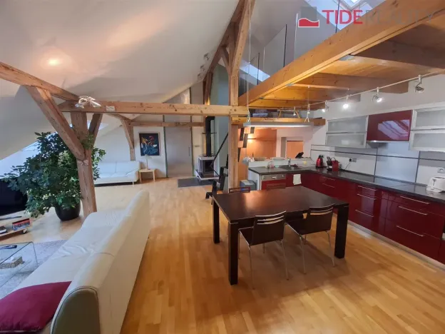 Pronájem bytu 2+kk, Praha, Šeříková, 114 m2