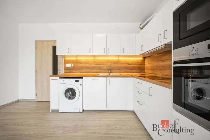 Pronájem bytu 1+kk, Jaroměř - Pražské Předměstí, Josefa Šímy, 34 m2