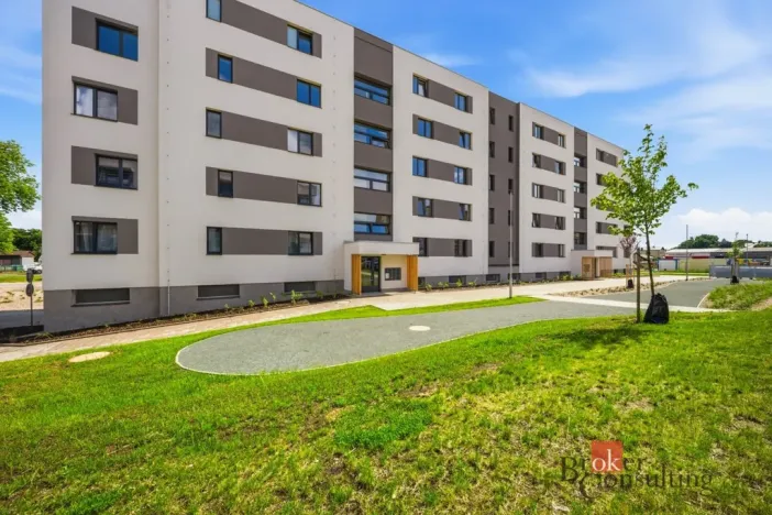 Pronájem bytu 1+kk, Jaroměř - Pražské Předměstí, Josefa Šímy, 34 m2