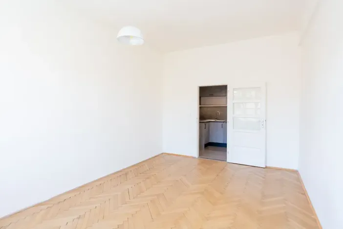 Pronájem bytu 4+kk, Praha - Holešovice, Veverkova, 111 m2