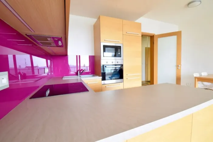 Pronájem bytu 1+kk, Brno - Stránice, Bohuslava Martinů, 50 m2