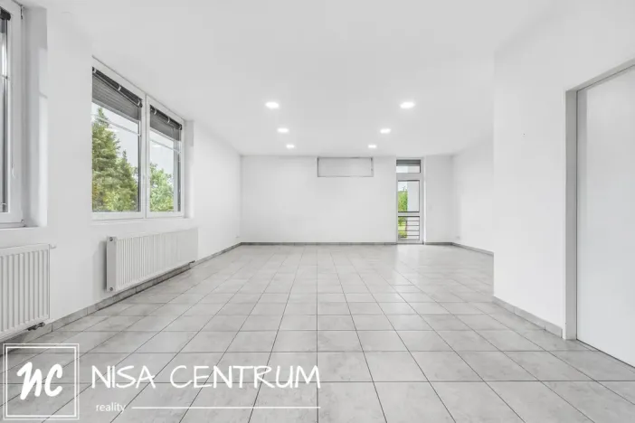 Prodej obchodního prostoru, Jablonec nad Nisou - Mšeno nad Nisou, F. L. Čelakovského, 90 m2
