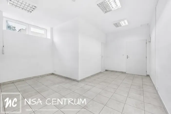 Prodej obchodního prostoru, Jablonec nad Nisou - Mšeno nad Nisou, F. L. Čelakovského, 90 m2