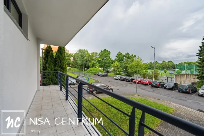 Prodej obchodního prostoru, Jablonec nad Nisou - Mšeno nad Nisou, F. L. Čelakovského, 90 m2