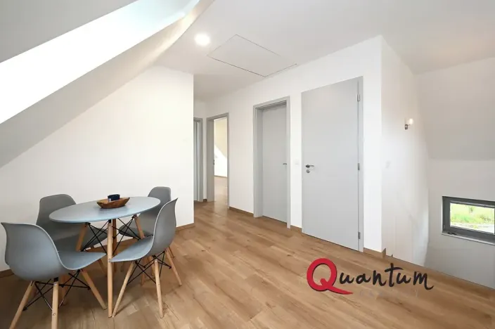 Pronájem rodinného domu, Praha - Holyně, Za Knotkem, 79 m2