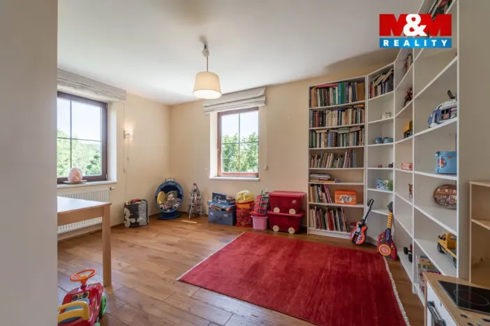 Prodej rodinného domu, Mořina, 240 m2