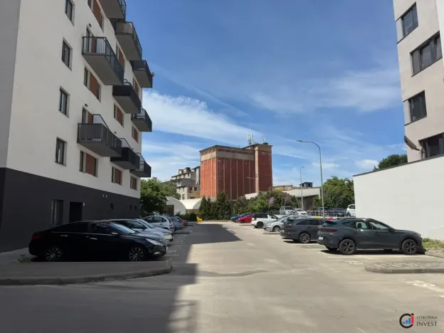 Pronájem garáže, Pardubice, Rokycanova, 13 m2