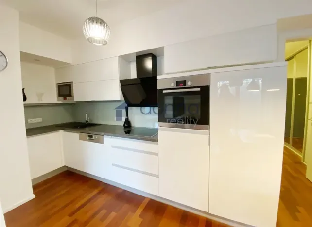 Pronájem bytu 2+kk, Praha, Kališnická, 50 m2