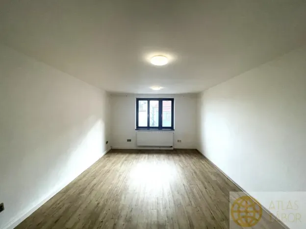Pronájem bytu 2+kk, Tábor, Erbenova, 60 m2