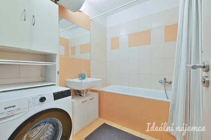 Pronájem bytu 3+kk, Brno, Tkalcovská, 70 m2