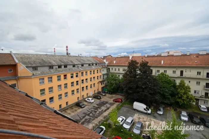 Pronájem bytu 3+kk, Brno, Tkalcovská, 70 m2