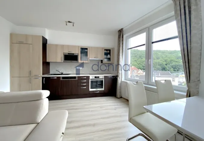 Pronájem bytu 3+kk, Praha, Pod radnicí, 75 m2
