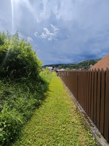 Prodej pozemku pro bydlení, Kyselka - Radošov, 931 m2