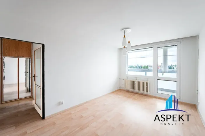 Pronájem bytu 2+kk, Praha - Braník, Novodvorská, 48 m2