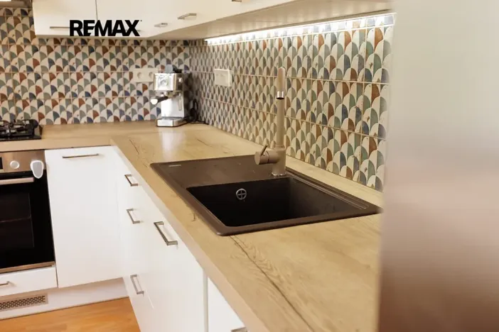 Prodej bytu 2+kk, Praha - Záběhlice, Jabloňová, 50 m2