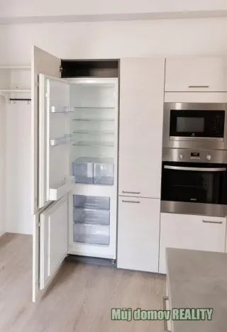 Pronájem bytu 2+kk, Praha - Žižkov, 52 m2