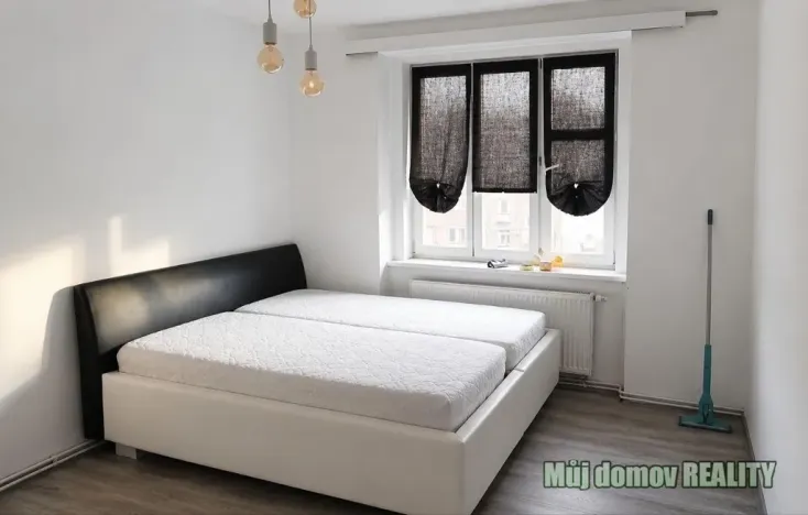 Pronájem bytu 2+kk, Praha - Žižkov, 52 m2