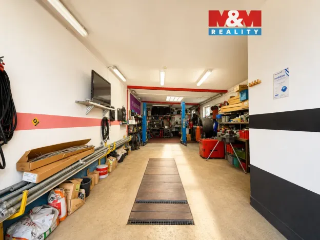 Prodej výrobních prostor, Praha, náměstí Jiřího Berana, 80 m2