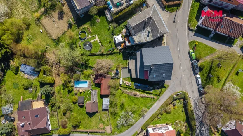 Prodej rodinného domu, Železný Brod - Bzí, 313 m2