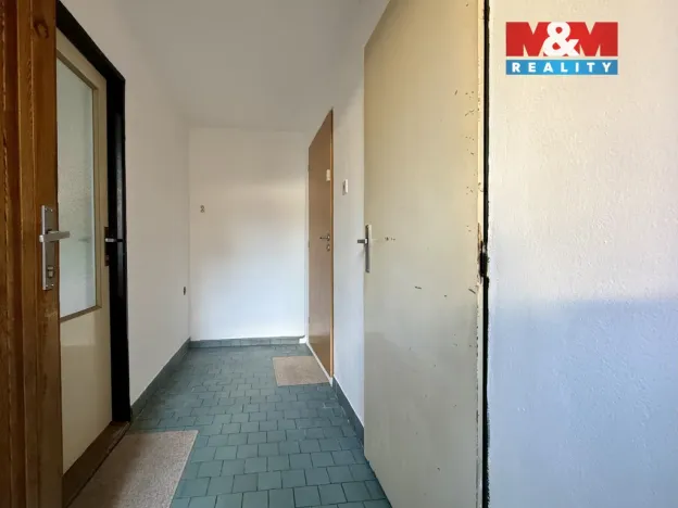 Prodej atypického bytu, Měšice, U školky, 118 m2