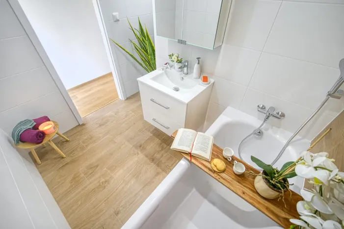 Pronájem bytu 2+1, Klášterec nad Ohří - Miřetice u Klášterce nad Ohří, Jana Ámose Komenského, 60 m2