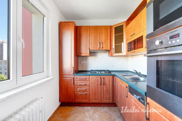Pronájem bytu 2+1, Praha - Vokovice, Africká, 51 m2