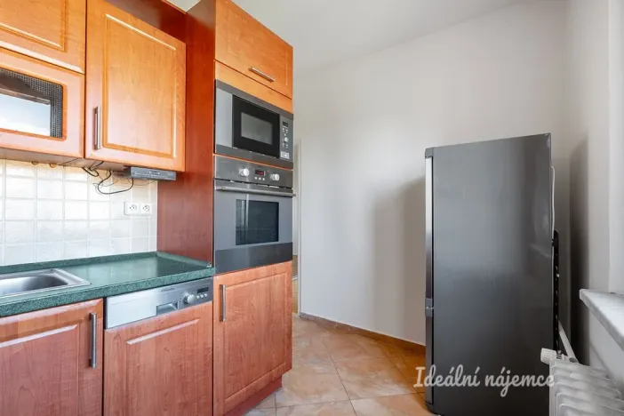Pronájem bytu 2+1, Praha - Vokovice, Africká, 51 m2