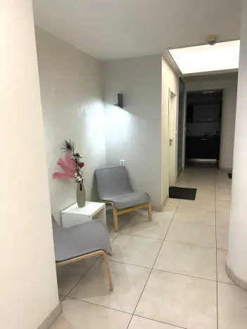 Pronájem obchodního prostoru, Praha - Karlín, Křižíkova, 19 m2