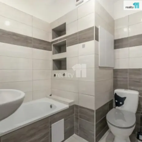 Pronájem bytu 2+kk, Česká Lípa, Železničářská, 34 m2